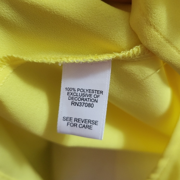 Cato yellow embroidered split neck blouse size xl - Picture 7 of 7